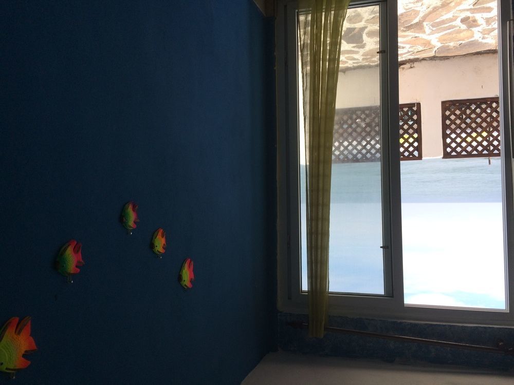 Tortugas Place Hotel Y Bungalos Монтеррико Экстерьер фото