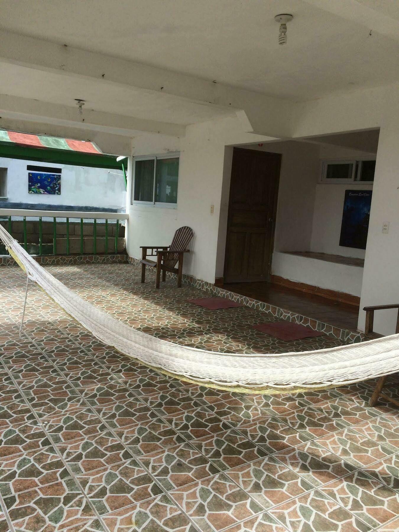 Tortugas Place Hotel Y Bungalos Монтеррико Экстерьер фото